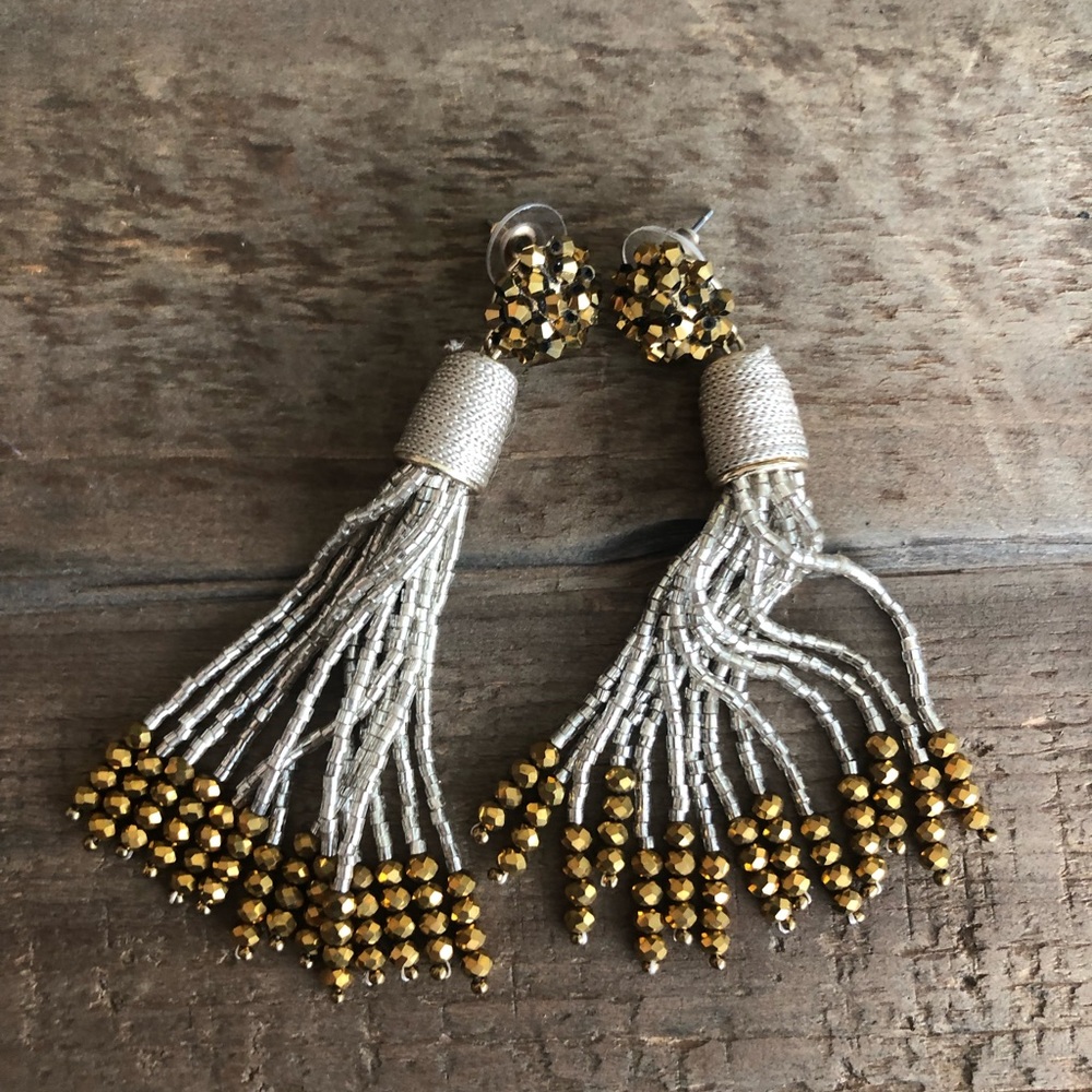 NWOT Baublebar tassel Earrings